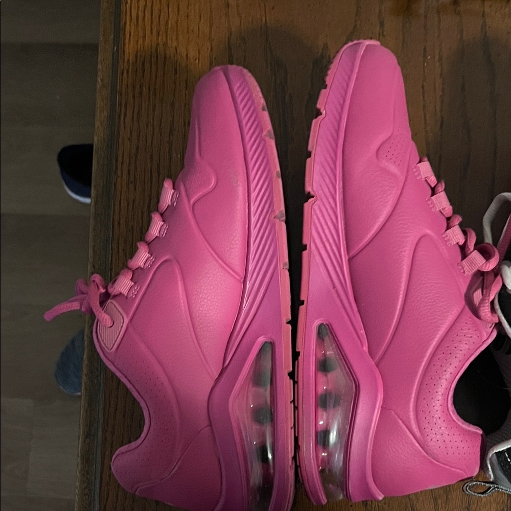 Skechers Women's Hot Pink Air-Cushioned Sneakers